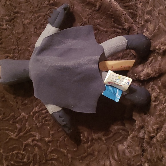 BATMAN GREY KNIGHT PLUSH FIGURE - Picture 2 of 5